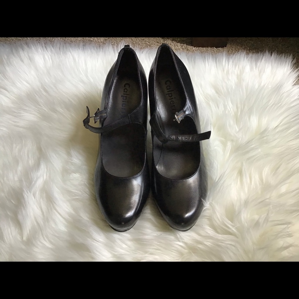 Calpierre pumps